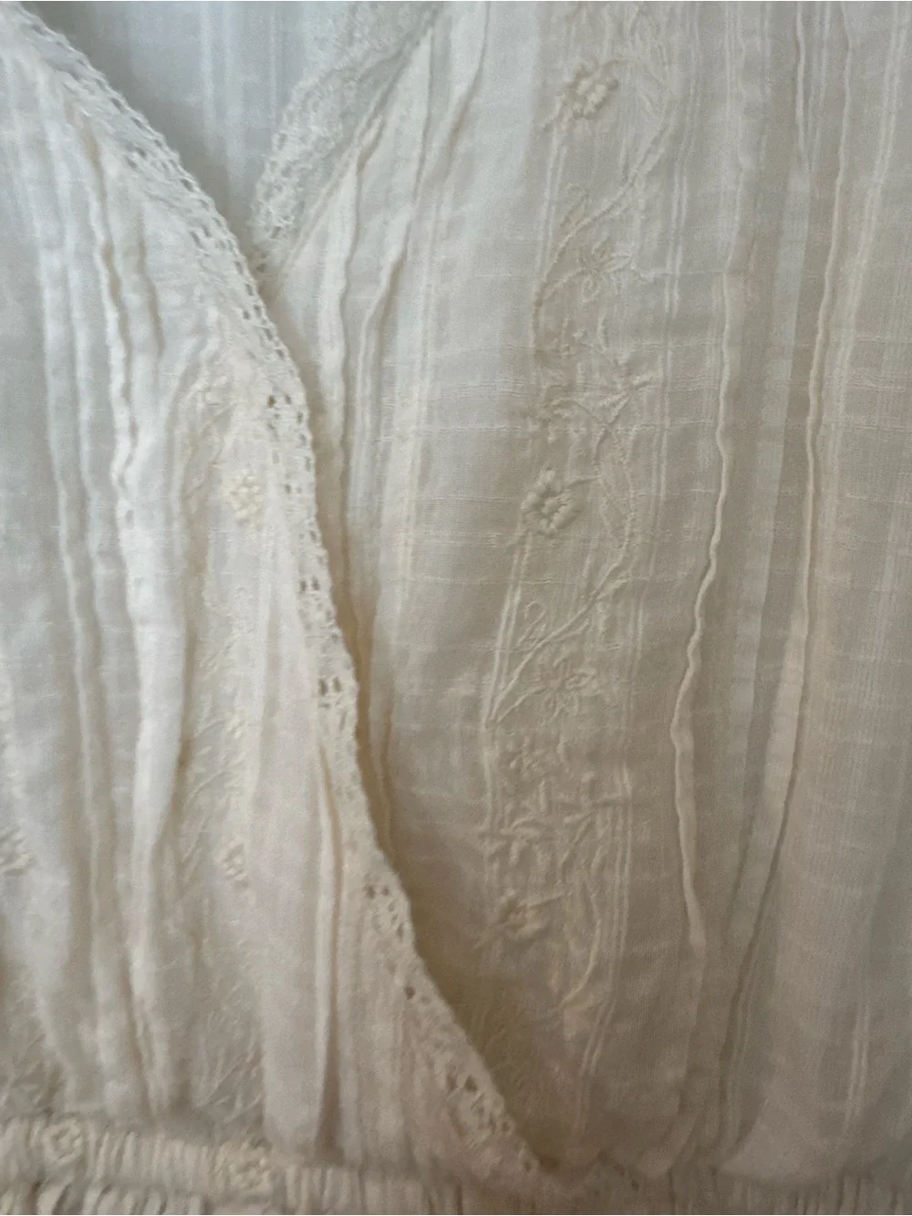 Women’s American Eagle Dainty Cream Lace-Trim Ruffle Hem Dress